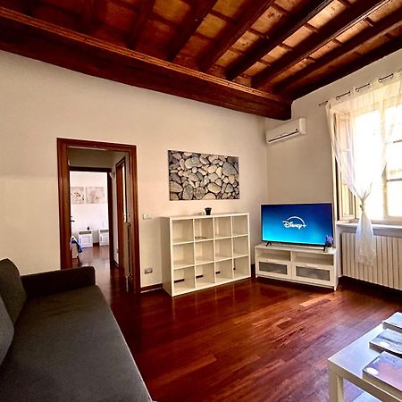 Elegante Appartamento Nel Centro Storico Di Torino 외부 사진